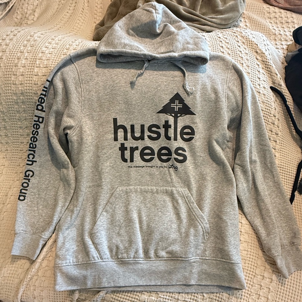 Lrg Gray Sweatshirt Hoodie with Hustle Trees Design